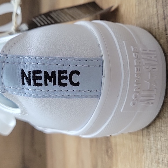 Converse platform Brand new in the box. - Picture 10 of 12